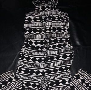 Black and white girls jumper